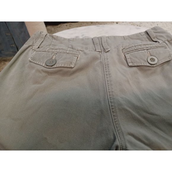 Liz Claiborne Petite Michaela Women's Capris/Short Pants SZ 10 Army Green - Picture 3 of 4